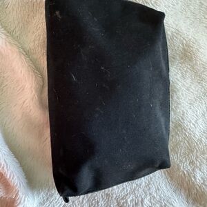MAC Cosmetics Artistic Black Pouch